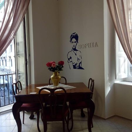 Apartamento La Passione Italiana Nápoles Exterior foto